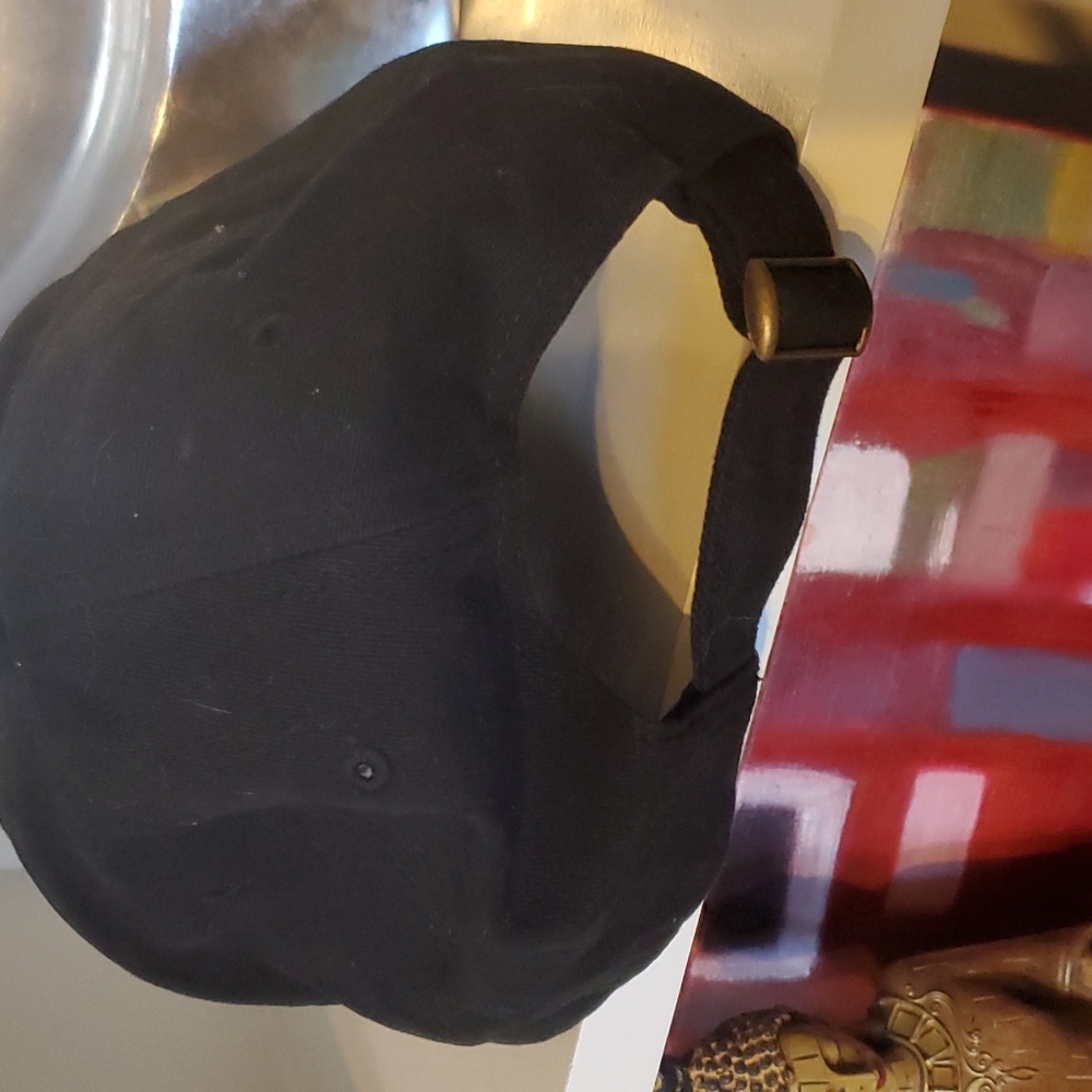 Audi black baseball cap - Picture 2 of 3
